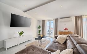3Rd Floor Apartman
